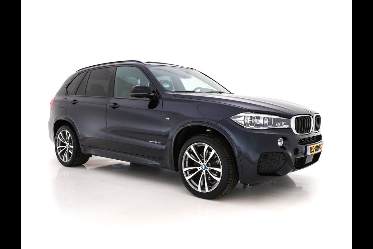 BMW X5 xDrive30d High Executive M-Sportpack Aut. *PANO | LUXURY-LEATHER | FULL-LED | HARMAN/KARDON-SURROUND | HEAD-UP | MEMORY-PACK | DIGI-COCKPIT | KEYLESS | CAMERA | NAVI-FULLMAP | AMBIENT-LIGHT | HEATED-COMFORT-SEATS | SHIFT-PADDLES BMW X5 xDrive30d High Executive M-Sportpack Aut. *PANO | LUXURY-LEATHER | FULL-LED | HARMAN/KARDON-SURROUND | HEAD-UP | MEMORY-PACK | DIGI-COCKPIT | KEYLESS | CAMERA | NAVI-FULLMAP | AMBIENT-LIGHT | HEATED-COMFORT-SEATS | SHIFT-PADDLES