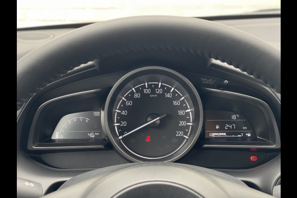 Mazda 2 1.5 e-SkyActiv-G 90 Homura | CarPlay | Camera | LED | DAB+ | Dodehoek | 16 inch