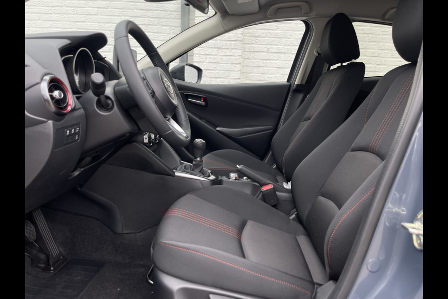 Mazda 2 1.5 e-SkyActiv-G 90 Homura | CarPlay | Camera | LED | DAB+ | Dodehoek | 16 inch