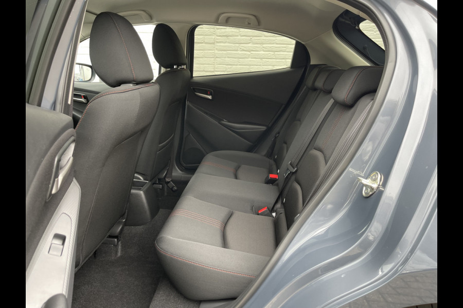 Mazda 2 1.5 e-SkyActiv-G 90 Homura | CarPlay | Camera | LED | DAB+ | Dodehoek | 16 inch