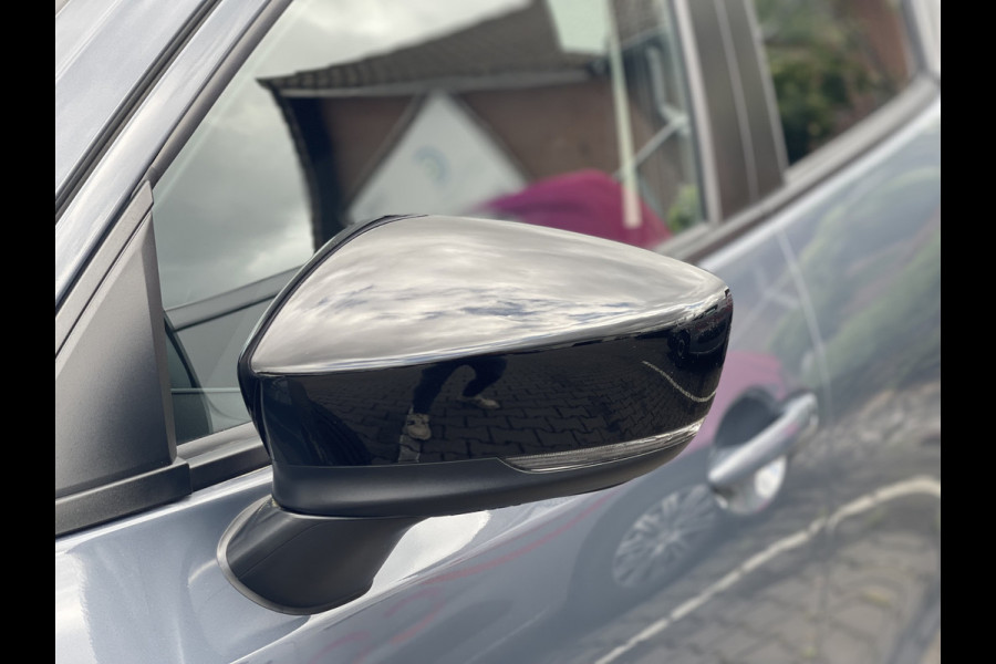 Mazda 2 1.5 e-SkyActiv-G 90 Homura | CarPlay | Camera | LED | DAB+ | Dodehoek | 16 inch