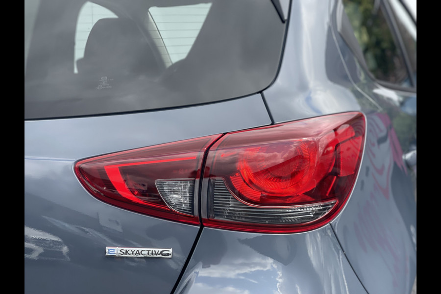 Mazda 2 1.5 e-SkyActiv-G 90 Homura | CarPlay | Camera | LED | DAB+ | Dodehoek | 16 inch