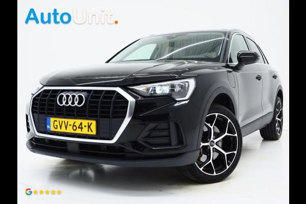 Audi Q3 45 TFSI e edition | Panoramadak | Leder | Keyless | Carplay | Dodehoekdetectie