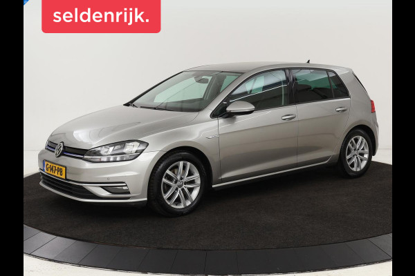 Volkswagen Golf 1.5 TSI Comfortline | Trekhaak | Carplay | Adaptive cruise | Navigatie | Parkeerhulp | Climate control | Bluetooth | Getint glas
