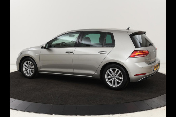 Volkswagen Golf 1.5 TSI Comfortline | Trekhaak | Carplay | Adaptive cruise | Navigatie | Parkeerhulp | Climate control | Bluetooth | Getint glas