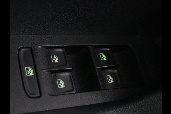 Škoda Octavia 1.0 TSI Ambition | Carplay | Navigatie | Climate control | Parkeerhulp | Cruise control | LED
