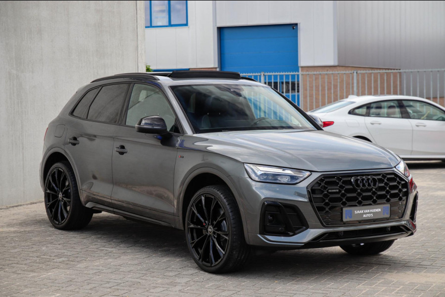 Audi Q5 50 TFSI e Quattro Competition Pro Line S S-Line 299pk Automaat! Kuipstoelen|Panoramadak|Virtual Cockpit|Camera|HUD|22inch