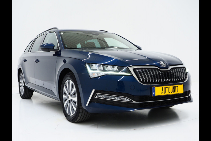 Škoda Superb Combi 1.4 TSI iV 218PK | Panoramadak | Trekhaak | Camera | Keyless | Adaptive Cruise | Carplay