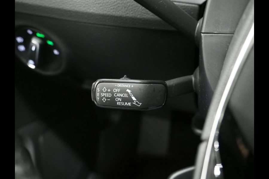 Škoda Superb Combi 1.4 TSI iV 218PK | Panoramadak | Trekhaak | Camera | Keyless | Adaptive Cruise | Carplay
