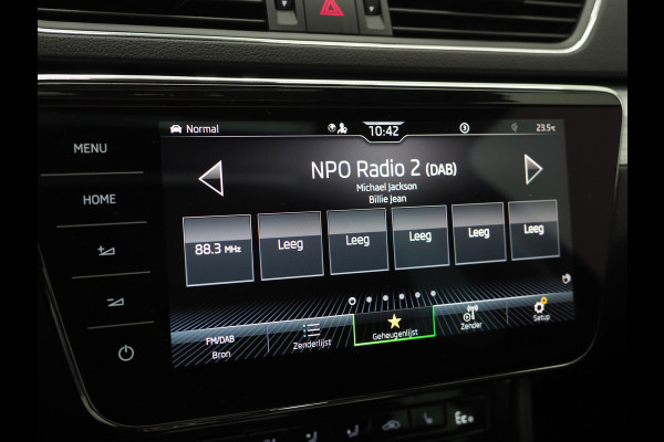 Škoda Superb Combi 1.4 TSI iV 218PK | Panoramadak | Trekhaak | Camera | Keyless | Adaptive Cruise | Carplay