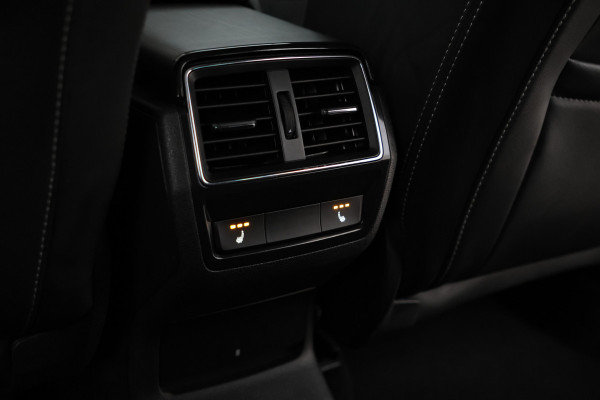 Škoda Kodiaq 2.0 TDI Sportline Business Automaat, Panorama, Navigatie, Climate,