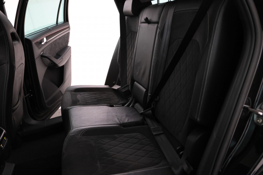 Škoda Kodiaq 2.0 TDI Sportline Business Automaat, Panorama, Navigatie, Climate,