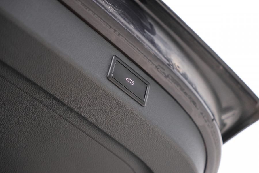 Škoda Kodiaq 2.0 TDI Sportline Business Automaat, Panorama, Navigatie, Climate,