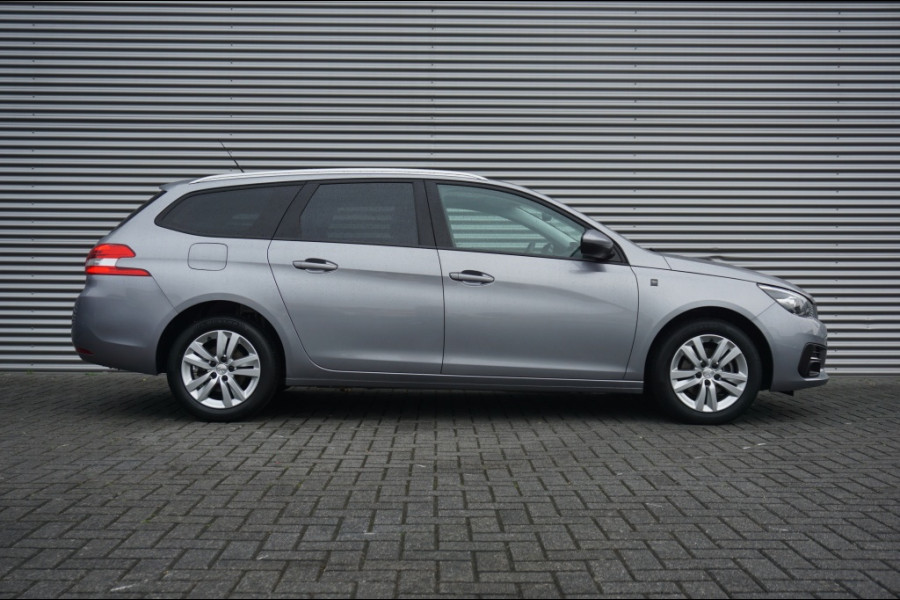 Peugeot 308 SW 110PK Blue Lease Executive TREKHAAK | CARPLAY | PANO | NAVI!
