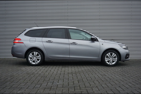 Peugeot 308 SW 110PK Blue Lease Executive TREKHAAK | CARPLAY | PANO | NAVI!