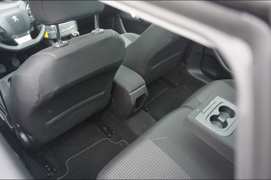 Peugeot 308 SW 110PK Blue Lease Executive TREKHAAK | CARPLAY | PANO | NAVI!