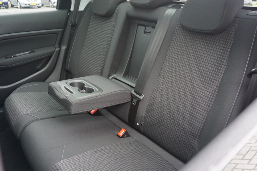 Peugeot 308 SW 110PK Blue Lease Executive TREKHAAK | CARPLAY | PANO | NAVI!