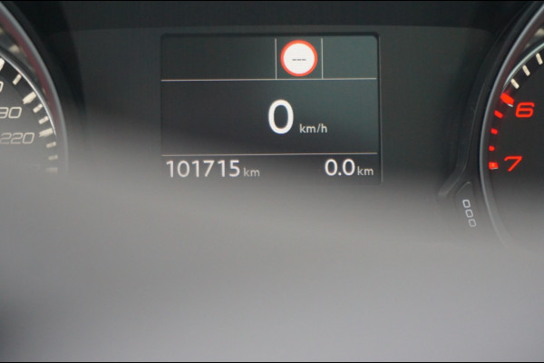 Peugeot 308 SW 110PK Blue Lease Executive TREKHAAK | CARPLAY | PANO | NAVI!