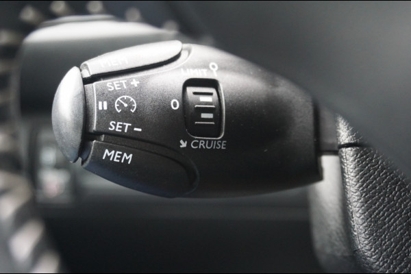 Peugeot 308 SW 110PK Blue Lease Executive TREKHAAK | CARPLAY | PANO | NAVI!