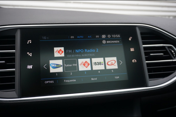 Peugeot 308 SW 110PK Blue Lease Executive TREKHAAK | CARPLAY | PANO | NAVI!