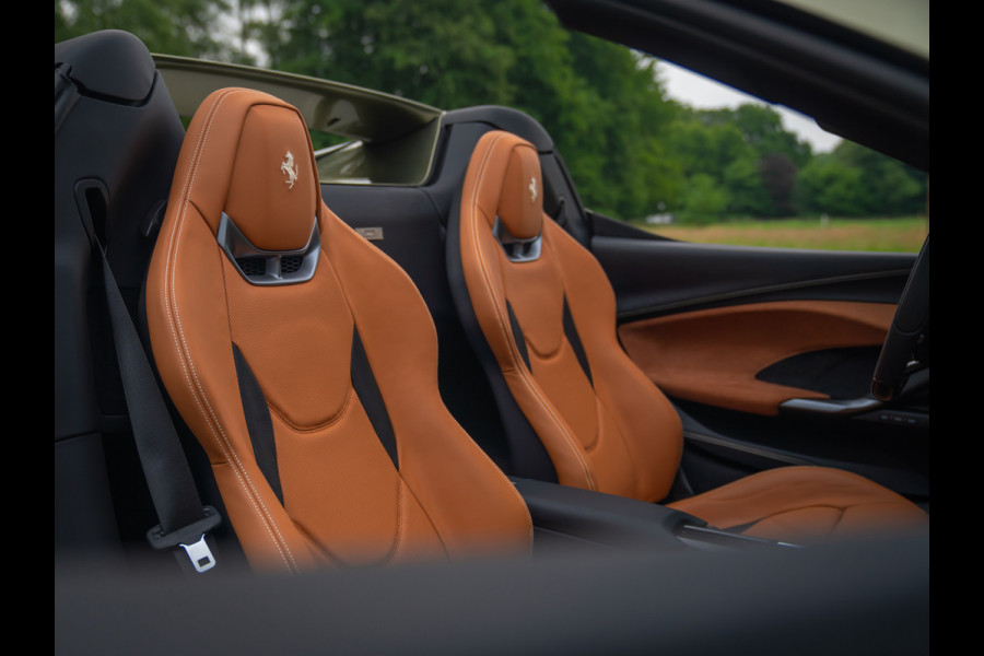 Ferrari 296 GTS 3.0 V6 | Verde Masoni | Atelier | New Car | Full carbon | Lift