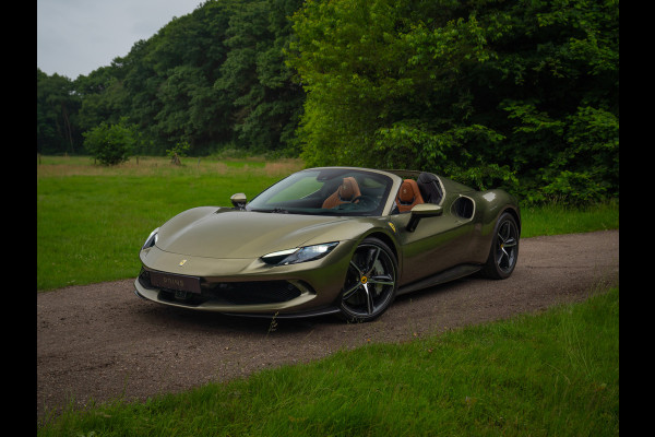 Ferrari 296 GTS 3.0 V6 | Verde Masoni | Atelier | New Car | Full carbon | Lift