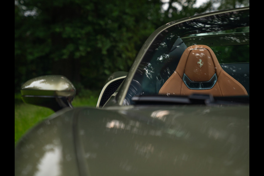 Ferrari 296 GTS 3.0 V6 | Verde Masoni | Atelier | New Car | Full carbon | Lift