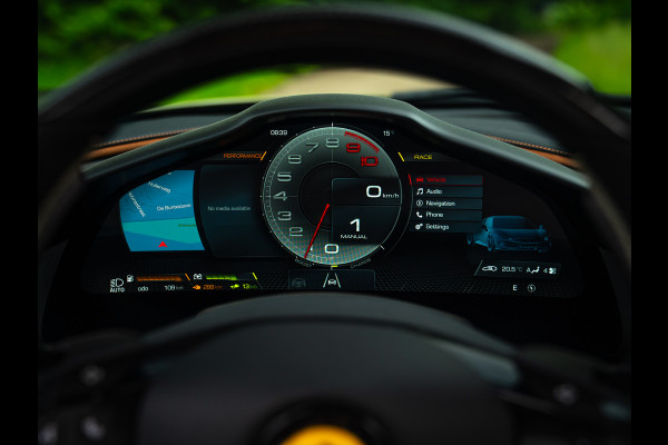 Ferrari 296 GTS 3.0 V6 | Verde Masoni | Atelier | New Car | Full carbon | Lift