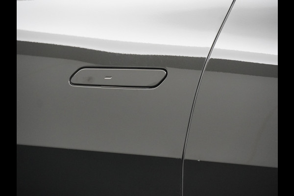 Kia Ev6 GT-Line 77.4 kWh - Elektrisch glazen schuif-/kanteldak - Apple Carplay/Android Auto  - Fabrieksgarantie tot 05-2029
