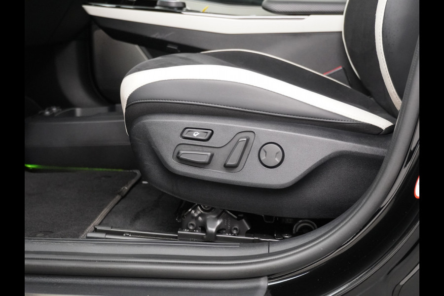 Kia Ev6 GT-Line 77.4 kWh - Elektrisch glazen schuif-/kanteldak - Apple Carplay/Android Auto  - Fabrieksgarantie tot 05-2029