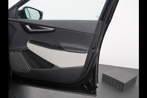 Kia Ev6 GT-Line 77.4 kWh - Elektrisch glazen schuif-/kanteldak - Apple Carplay/Android Auto  - Fabrieksgarantie tot 05-2029