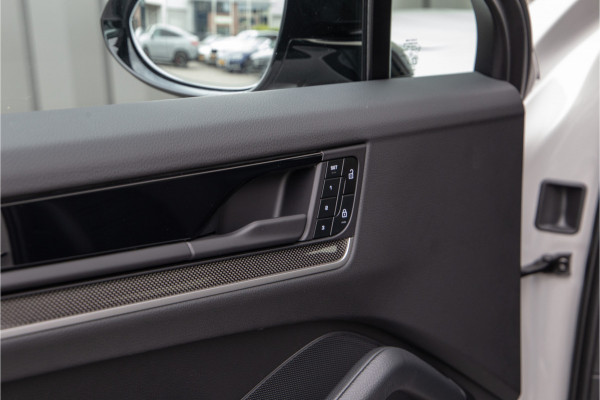 Porsche Cayenne Coupé 3.0 S E-Hybrid 520pk Sport-Design, Bose, Sportstoelen, Passenger Display, Adaptive Cruise, 2025
