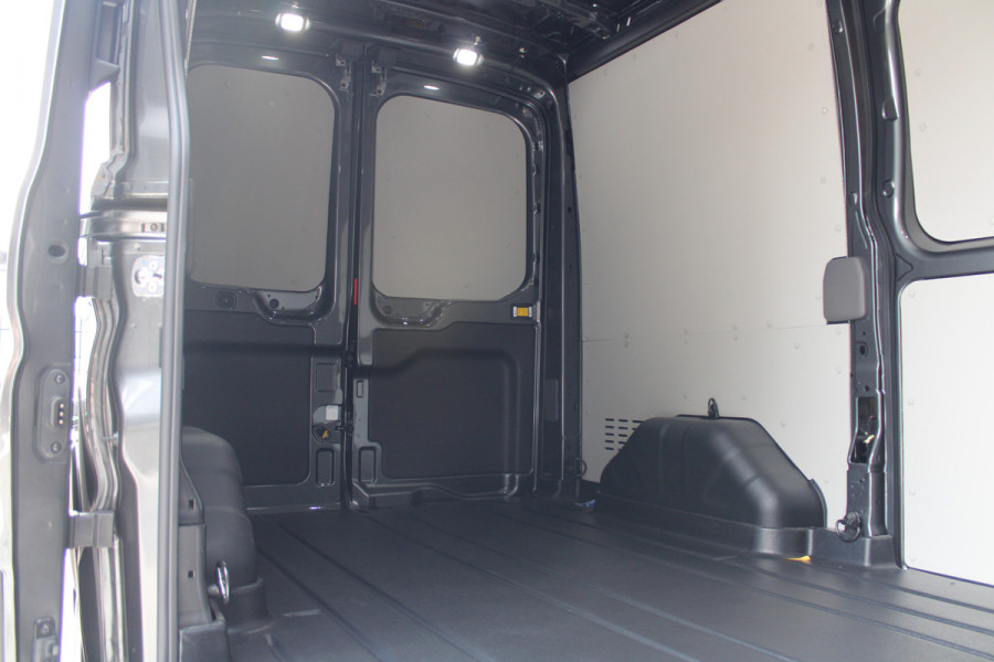 Ford Transit 350 2.0 TDCI L2H2 Trend 130pk - Facelift - 2x Schuifdeur - Adaptive Cruise - Navigatie - Blind Spot - 360 Camera - Stoel - Stuur