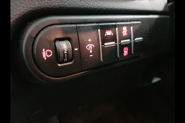 Kia Xceed 1.0 T-GDi 120pk Active Line | Navigatie | Climate Control | Camera | Parkeer Sensoren | Led | Stoel en stuurverwarming