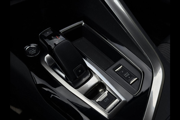 Peugeot 3008 1.2 PureTech Aut. | Allure | Navi | Camera | Nieuw Model