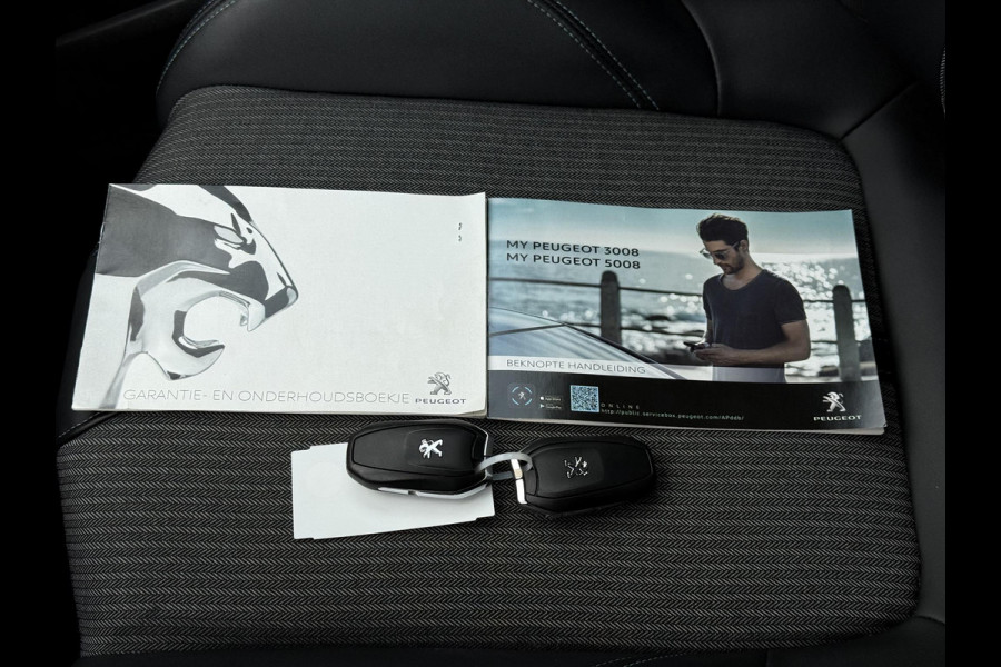 Peugeot 3008 1.2 PureTech Aut. | Allure | Navi | Camera | Nieuw Model
