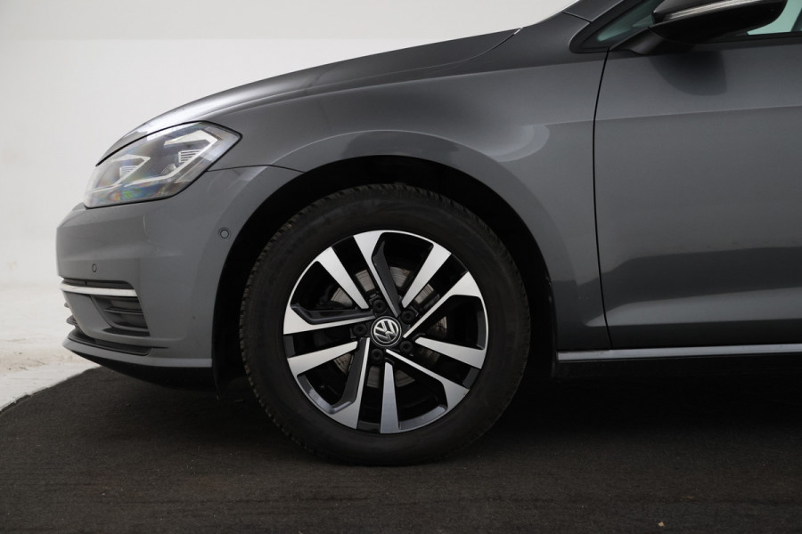 Volkswagen Golf 1.0 TSI Comfortline 5 Deurs, Apple carplay, Adaptive cruise, Climate,
