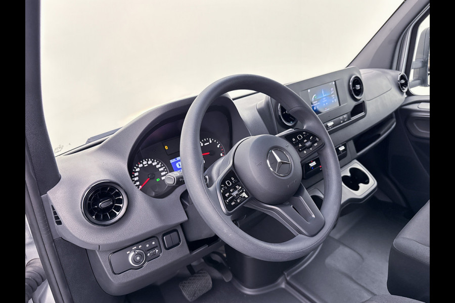 Mercedes-Benz Sprinter 517 1.9 CDI L3 RWD Bakwagen met Dhollandia Laadklep 1000KG 24 Maanden Certified Garantie Nieuw direct leverbaar zilvergijs