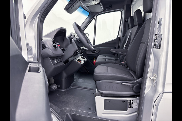 Mercedes-Benz Sprinter 517 1.9 CDI L3 RWD Bakwagen met Dhollandia Laadklep 1000KG 24 Maanden Certified Garantie Nieuw direct leverbaar zilvergijs
