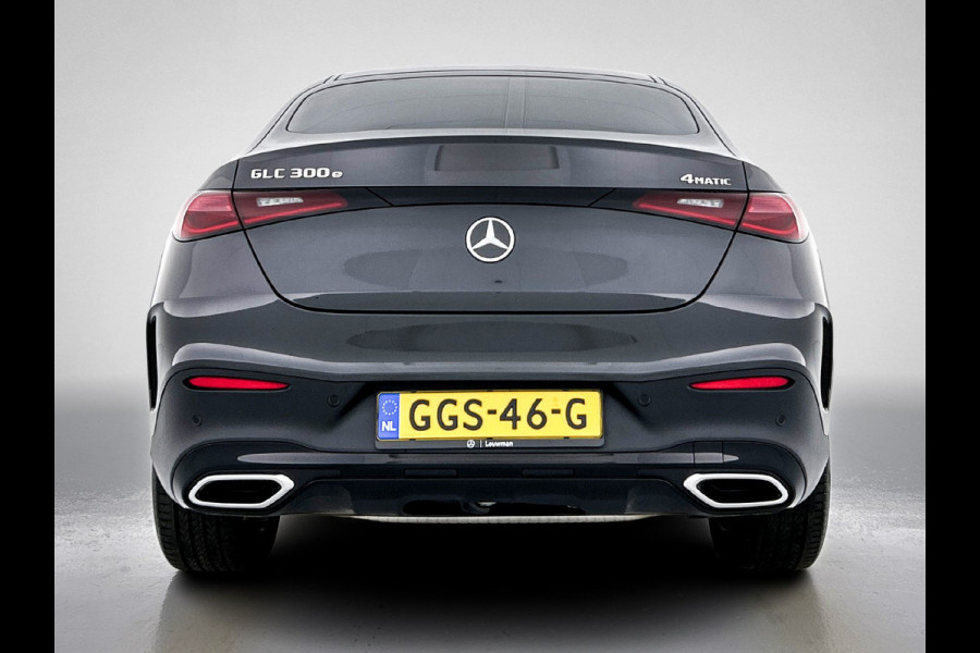 Mercedes-Benz GLC 300 e 4MATIC AMG Line | 5 spaaks lichtmetalen velgen | Navigatie | Parking support met camera | Alarm klasse 3 | Trekhaak elekt wegklapbaar | Distronic | Inclusief 24 maanden MB Certified garantie voor Europa.