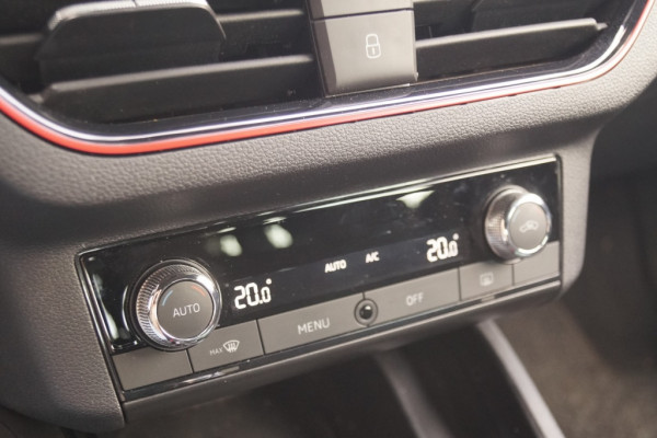 Škoda SCALA 1.5 TSI 150pk DSG Sport Business -NAVI-ECC-DIGI-
