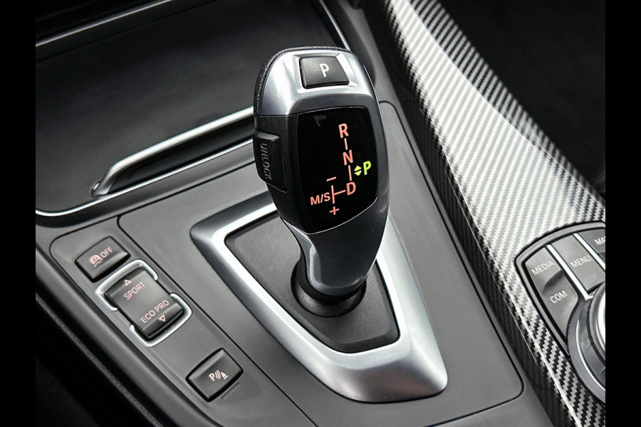 BMW 4 Serie Gran Coupé 420i High Executive M-Sport(NL-Auto, Navi Pro, StoelV, Climate C, Parkeersensoren, Leder, Sportstoel, Etc)