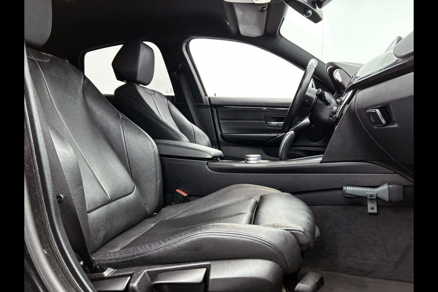 BMW 4 Serie Gran Coupé 420i High Executive M-Sport(NL-Auto, Navi Pro, StoelV, Climate C, Parkeersensoren, Leder, Sportstoel, Etc)