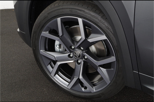 Škoda Kodiaq 1.5 TSI PHEV Sportline Business > Panorama schuif/Trekhaak/Dynamic-pakket/20 inch... | 0140 |