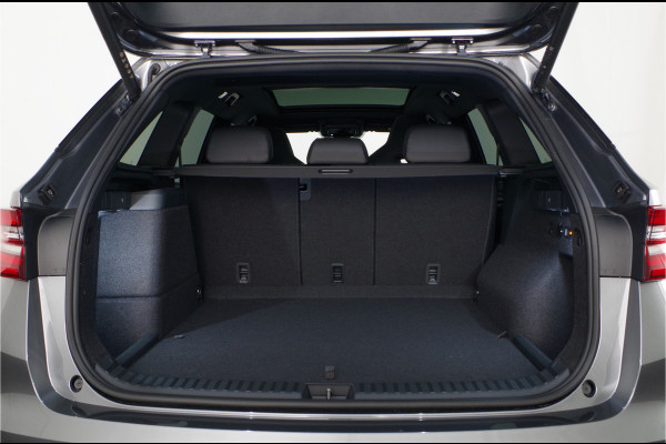 Škoda Kodiaq 1.5 TSI PHEV Sportline Business > Panorama schuif/Trekhaak/Dynamic-pakket/20 inch... | 0140 |