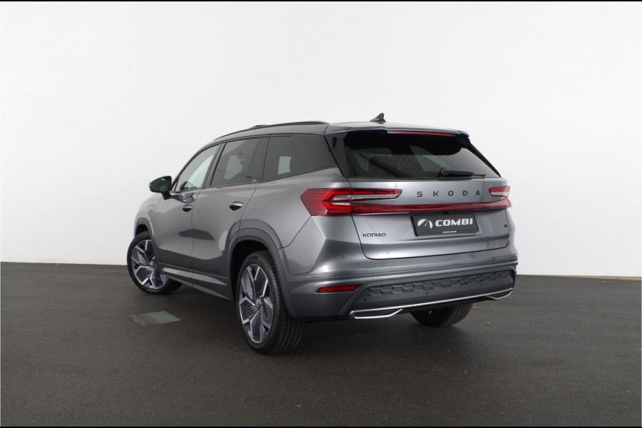 Škoda Kodiaq 1.5 TSI PHEV Sportline Business > Panorama schuif/Trekhaak/Dynamic-pakket/20 inch... | 0140 |
