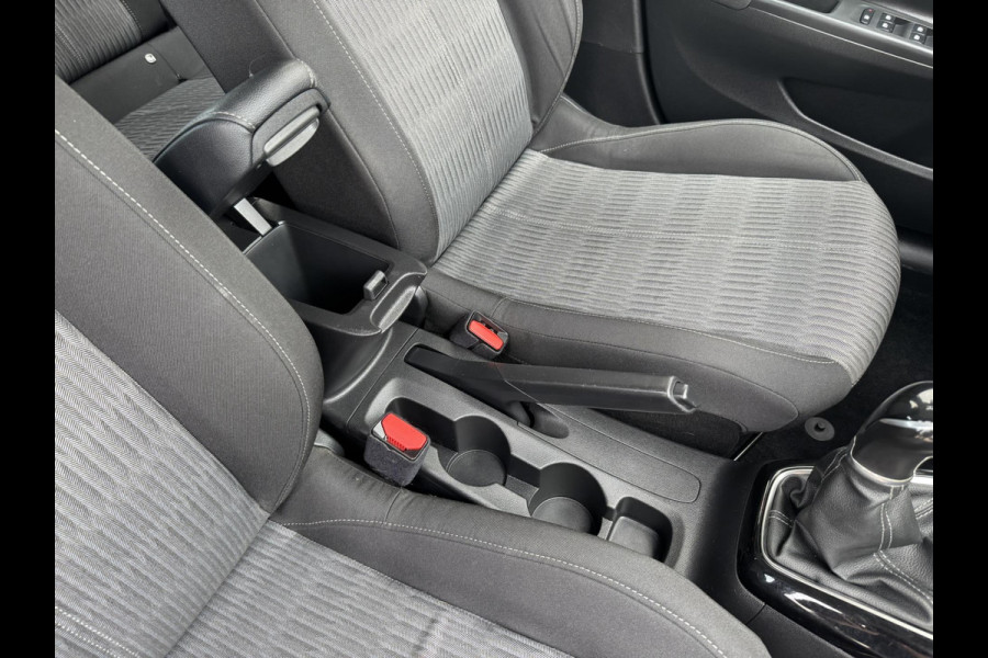 Opel Corsa 1.2 Edition Navigatie Cruise Carplay Lm velgen Airco Goed onderhouden!