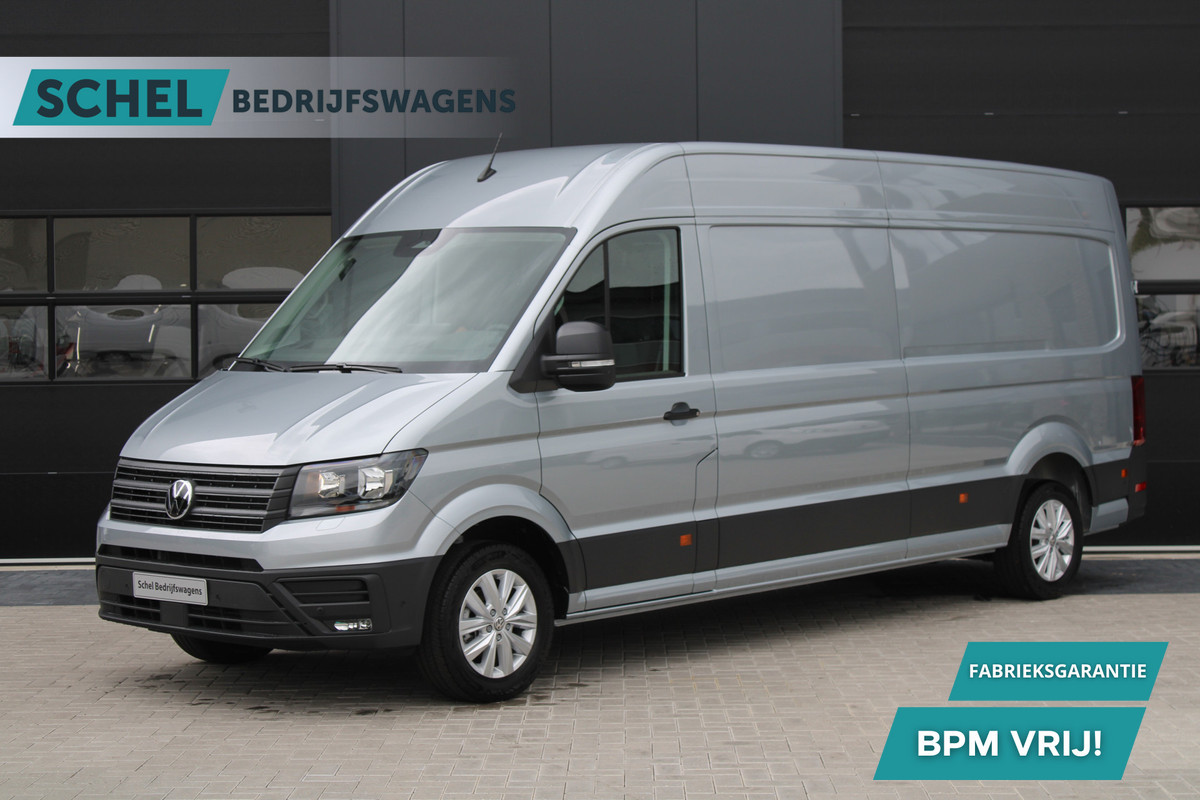Volkswagen Crafter 35 2.0 TDI L4H3 Highline 177pk - Navi - Geveerde Stoelen - Adaptive Cruise - Blind Spot - Camera - Trekhaak - LM velgen - Rijkla