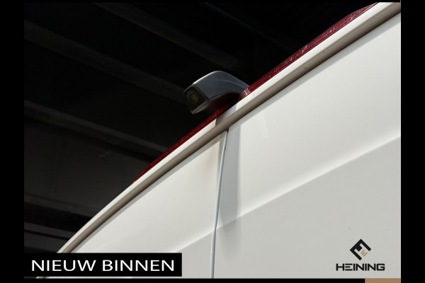 Volkswagen Crafter 35 2.0 TDI L3H3 Comfortline 140 PK Automaat. Navi. Apple-carplay. Camera. Werkplaatsinrichting.