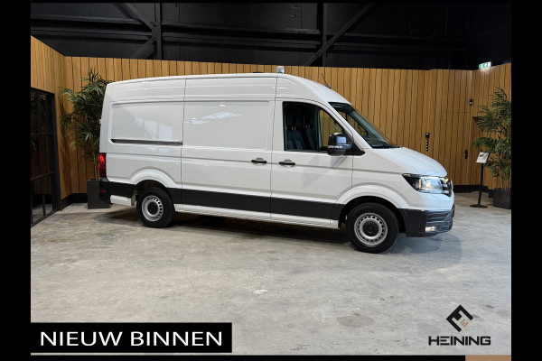 Volkswagen Crafter 35 2.0 TDI L3H3 Comfortline 140 PK Automaat. Navi. Apple-carplay. Camera. Werkplaatsinrichting.